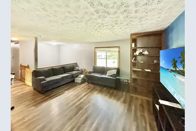 4460 E Mohave Drive, Beavercreek, OH 45431 - Photo 2