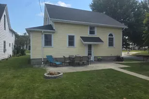 512 W Benton St, Wapakoneta, OH 45895 - Photo 30