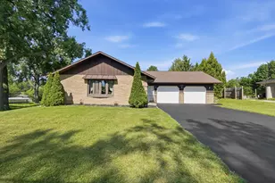 7579 Downing St, Dayton, OH 45414 - Photo 2