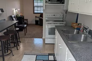 645 W Fulton St, Celina, OH 45822 - Photo 6