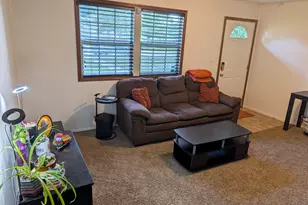 645 W Fulton St, Celina, OH 45822 - Photo 4