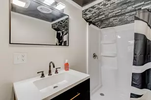 711 W Columbia St, Rockford, OH 45882 - Photo 14