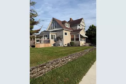 302 E Mechanic Street, Wapakoneta, OH 45895 - Photo 4