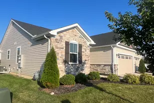 2220 McClouds Square, Marysville, OH 43040 - Photo 2