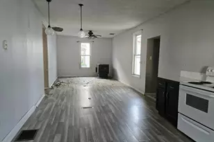 222 W Miami St, De Graff, OH 43318 - Photo 8