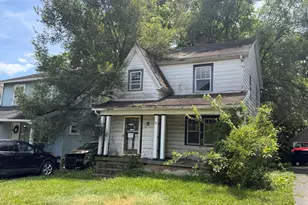 224 E Hillcrest Ave, Dayton, OH 45405 - Photo 2