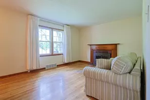 1089 Forest Dr, Dayton, OH 45434 - Photo 6