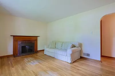 1089 Forest Drive, Dayton, OH 45434 - Photo 8