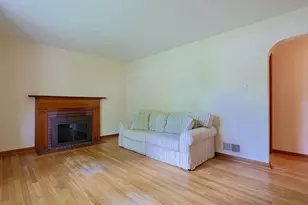 1089 Forest Dr, Dayton, OH 45434 - Photo 8