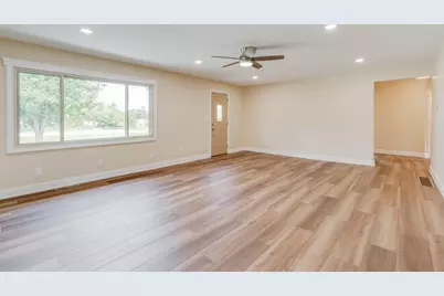 9570 Helton Drive, Franklin, OH 45005 - Photo 8