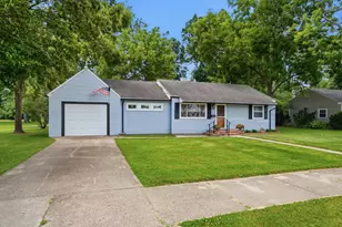 1611 Memorial Dr, Springfield, OH 45505 - Photo 4