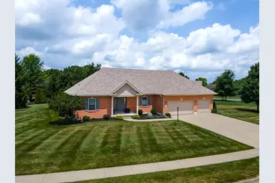 801 Hawk Avenue, Tipp City, OH 45371 - Photo 2