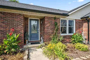 14991 Charm Hill Dr, Sidney, OH 45365 - Photo 6