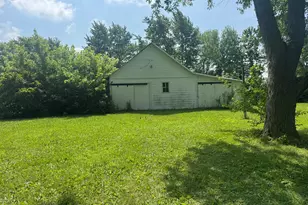 17185 Schillinger Rd, Saint Marys, OH 45885 - Photo 2