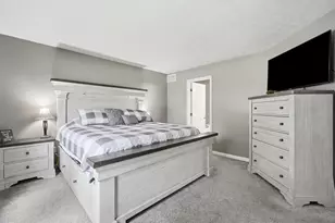 1935 Springwood Dr, Piqua, OH 45356 - Photo 36