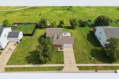 1935 Springwood Drive, Piqua, OH 45356 - Photo 4