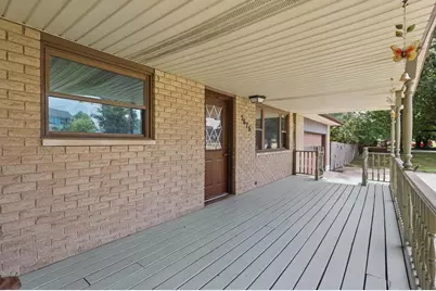 5676 Bellefontaine Road, Dayton, OH 45424 - Photo 6