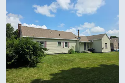 207 E Harmon Drive, Greenville, OH 45331 - Photo 2