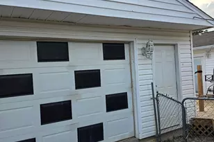 404 Pinewood Ave, Piqua, OH 45356 - Photo 2