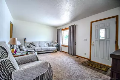 814 Bellows Drive, New Carlisle, OH 45344 - Photo 6