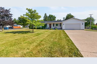 105 E Main Street, Anna, OH 45302 - Photo 2