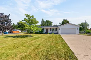 105 E Main St, Anna, OH 45302 - Photo 2