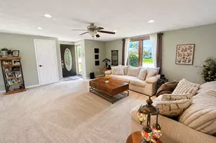 1112 Yorkshire Ct, Celina, OH 45822 - Photo 6