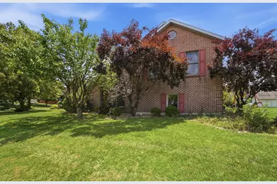 806 Claymore Court, Tipp City, OH 45371 - Photo 4