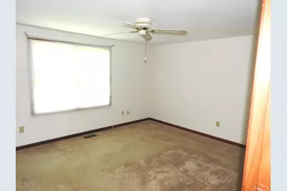 8180 Dog Leg Road, Dayton, OH 45414 - Photo 12