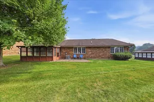 1045 Bradford Dr, Springfield, OH 45503 - Photo 28