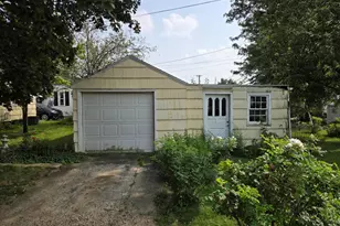 301 S Brandon Ave, Celina, OH 45822 - Photo 4