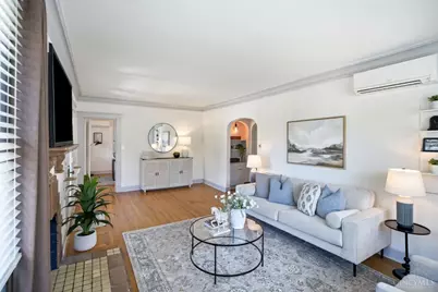 3629 Erie Ave, Cincinnati, OH 45208 - Photo 4