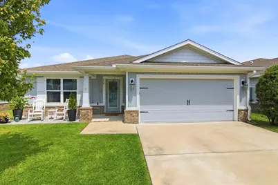 717 Riverwalk Cir, Freeport, FL 32439 - Photo 4