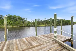 717 Riverwalk Cir, Freeport, FL 32439 - Photo 42