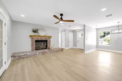 4855 Kensington Ln, Crestview, FL 32539 - Photo 10