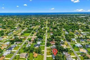 879 E Seminole Dr, Venice, FL 34293 - Photo 36
