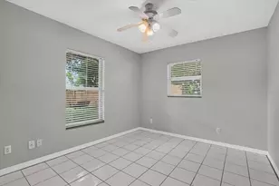 879 E Seminole Dr, Venice, FL 34293 - Photo 20