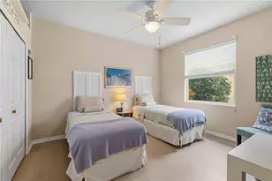 7907 Ashley Cir, Bradenton, FL 34201 - Photo 18