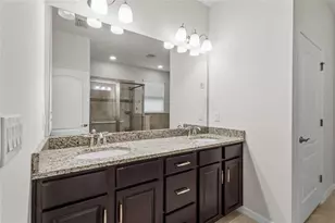 2924 Oriole Dr, Sarasota, FL 34243 - Photo 20