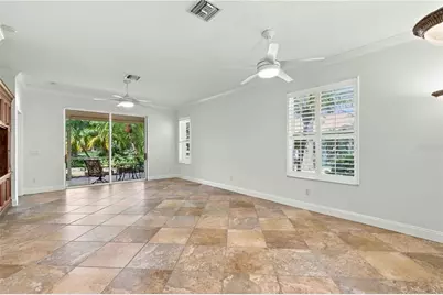 8216 Ashford Falls Ct, Sarasota, FL 34243 - Photo 4