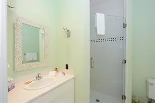2050 Benjamin Franklin Dr, Sarasota, FL 34236 - Photo 82