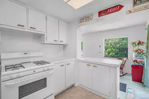 8380 NW 28th St, Sunrise, FL 33322 - Photo 4