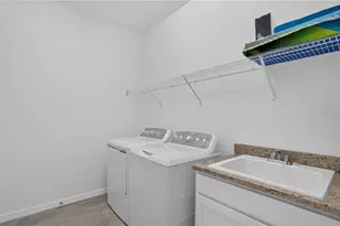24237 Spartina Dr, Venice, FL 34293 - Photo 28