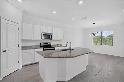 24237 Spartina Dr, Venice, FL 34293 - Photo 10