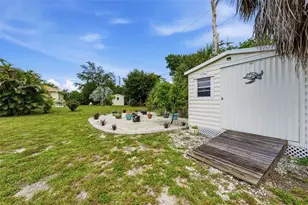 10182 Gulfstream Blvd, Englewood, FL 34224 - Photo 26