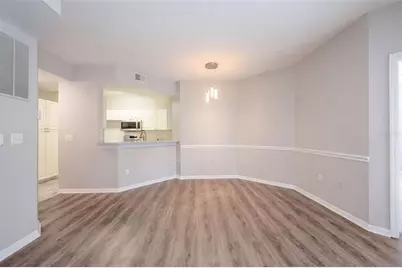 5530 Metrowest Blvd #203, Orlando, FL 32811 - Photo 12