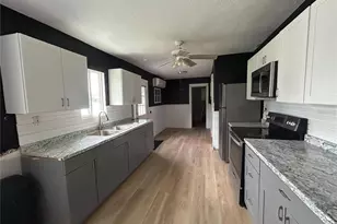 650 9th St NE, Winter Haven, FL 33881 - Photo 4