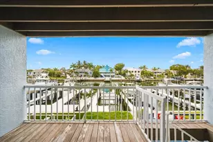 751 Pinellas Bayway S, Saint Petersburg, FL 33715 - Photo 14