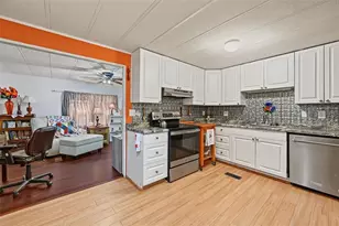 3207 Brewster Dr, Holiday, FL 34690 - Photo 12