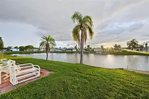 3207 Brewster Dr, Holiday, FL 34690 - Photo 40